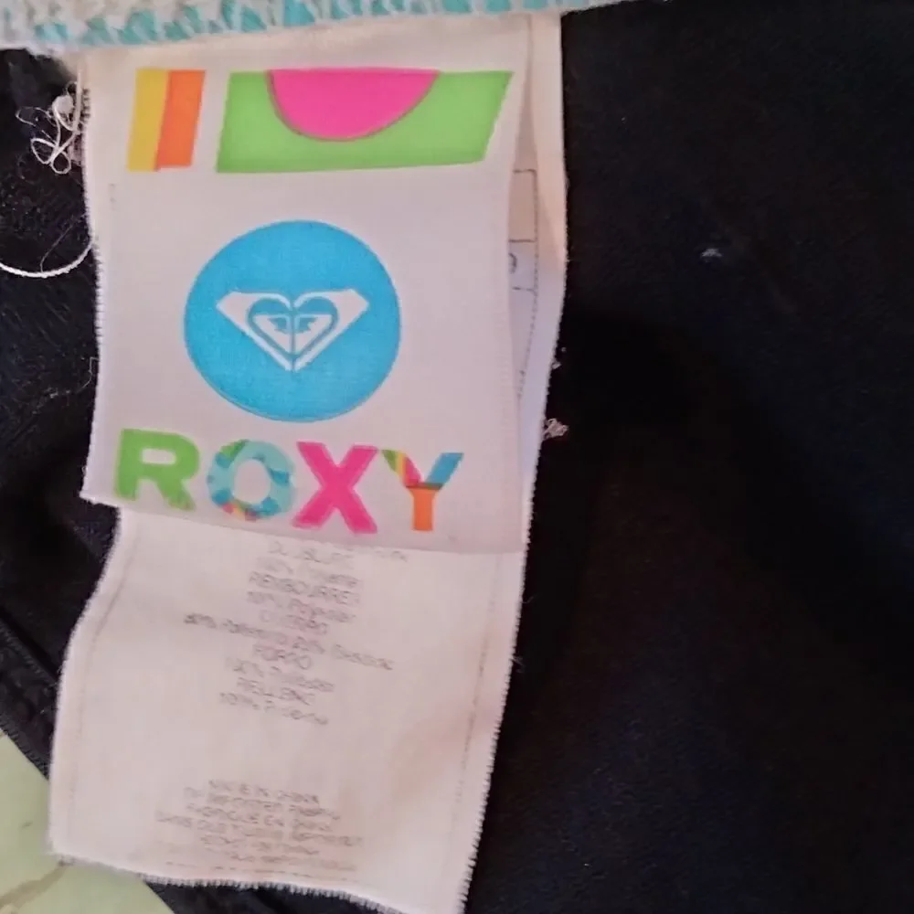 Roxy Bathing Suit Top TOP ONLY Size M  Pink Black Yellow Turquoise - Picture 4 of 9